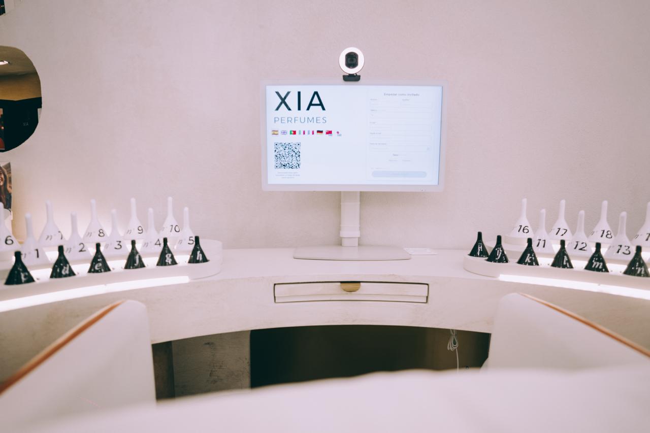 XIA EXPERIENCE LAB